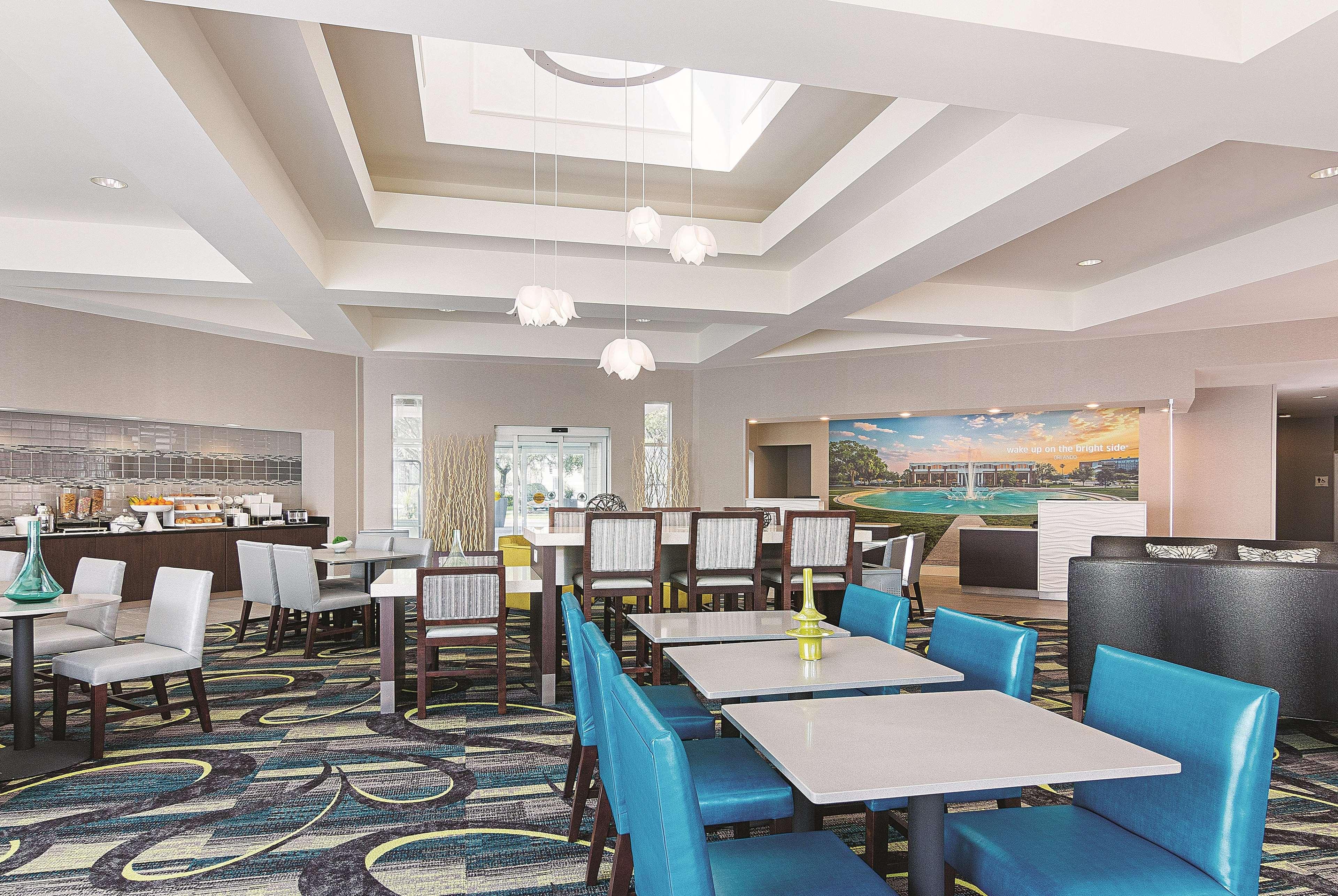 La Quinta By Wyndham Orlando Ucf Hotel Alafaya Exterior photo